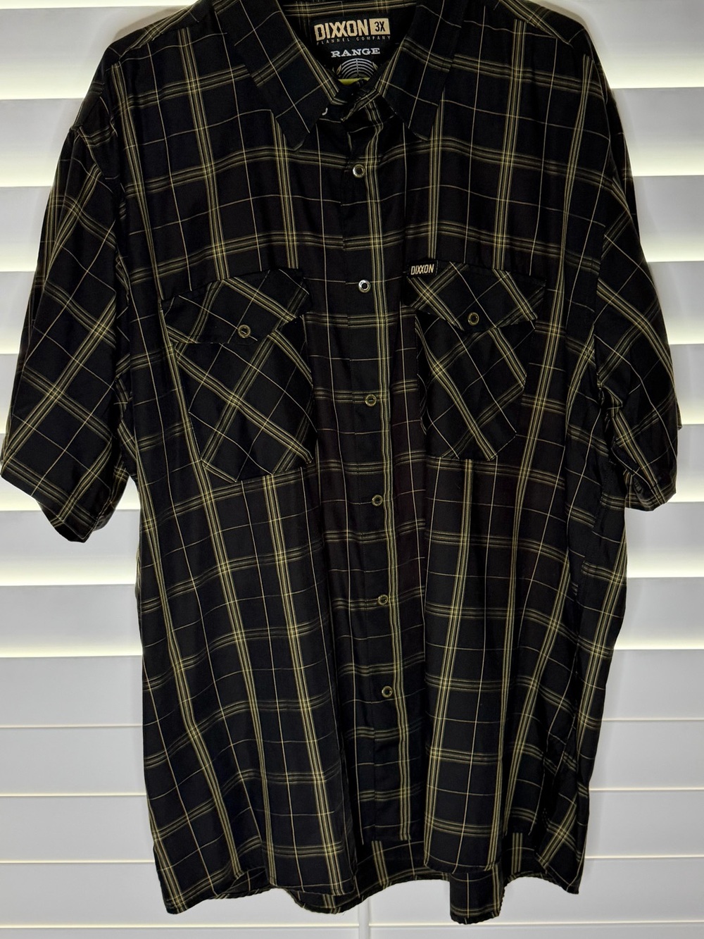 DIXXON Range LightWeight Bamboo blend Plaid Short-Sleeve Button-Down Shirt